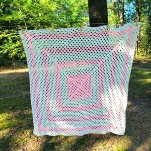 HANDMADE Pink and White Crochet Granny Square Baby Girl Afghan
